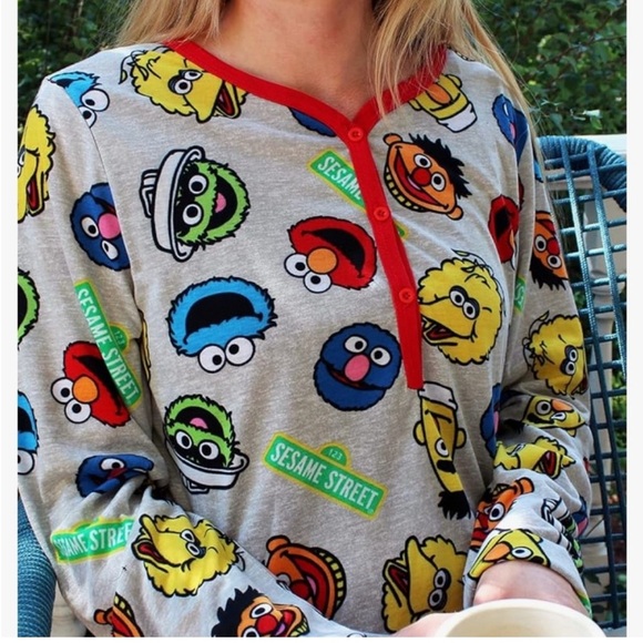 Sesame Street Other - Sesame Street Pajamas NWT Size: Small